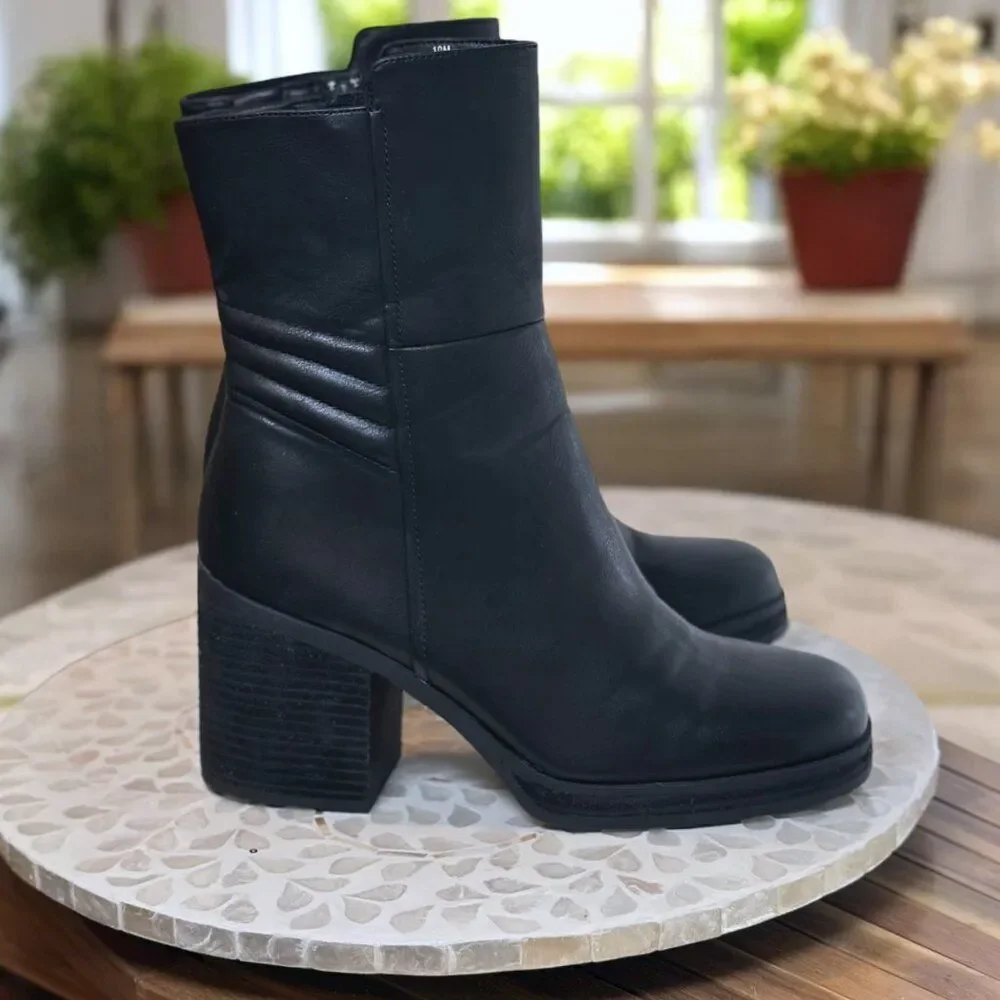Kork-Ease Korks Moergan Black Block Heel Ankle Boots Womens 10 - Picture 1 of 13